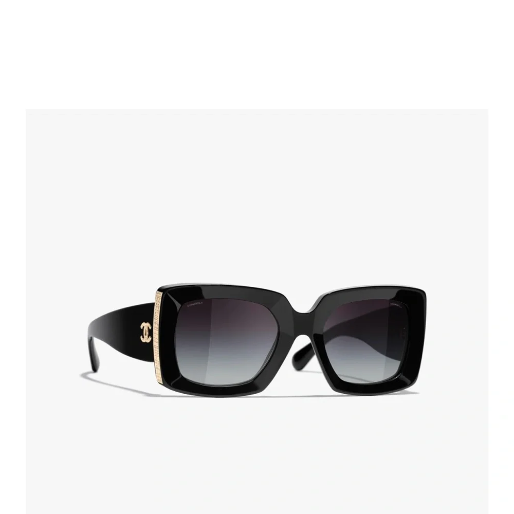 CHANEL RECTANGLE SUNGLASSES - Picture 6 of 10